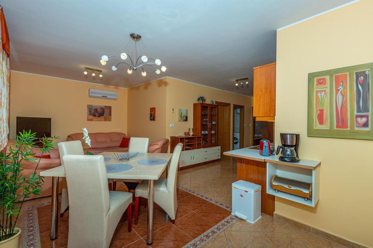 Apartman Rima Dramalj Kültér fotó